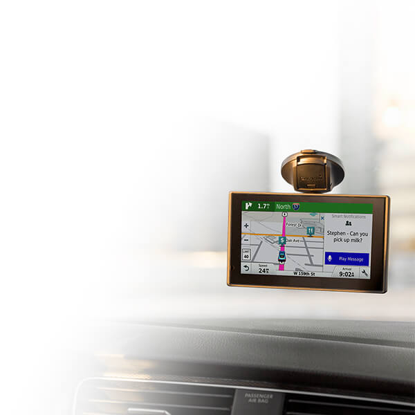 Leictreonaic | GPS agus Automobile