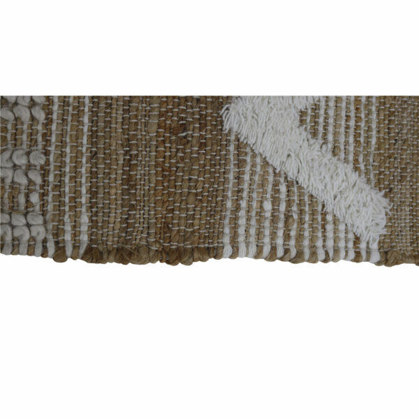S3058813_4