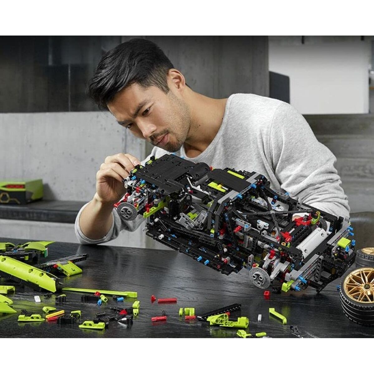 Set di Costruzioni Lego Lamborghini Sián FKP 37 Multicolore 3 S7145028_1