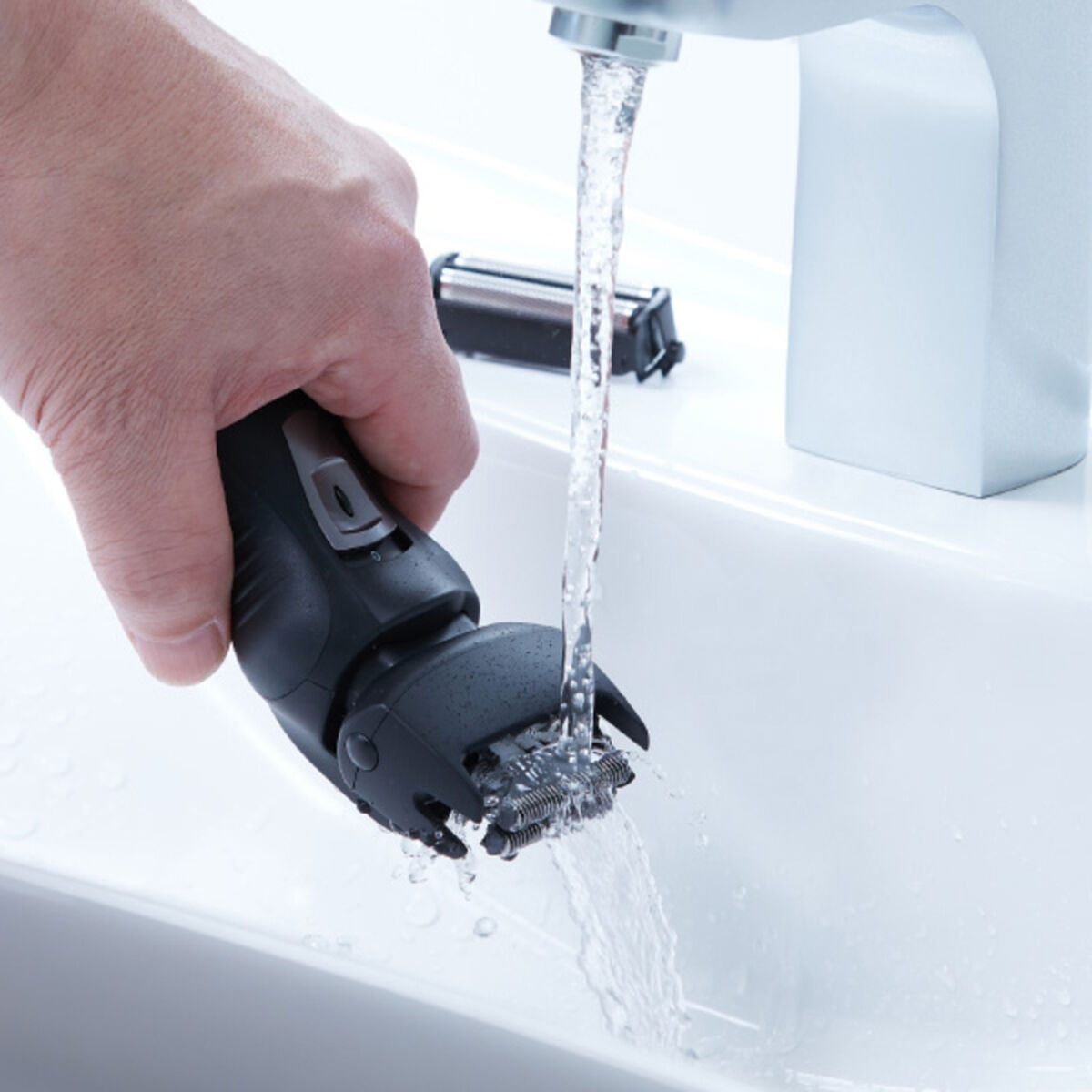 Rasoio Elettrico Ricaricabile Panasonic Corp. Wet&Dry ES-RW31-S503 LED Nero 4 S0426100_2