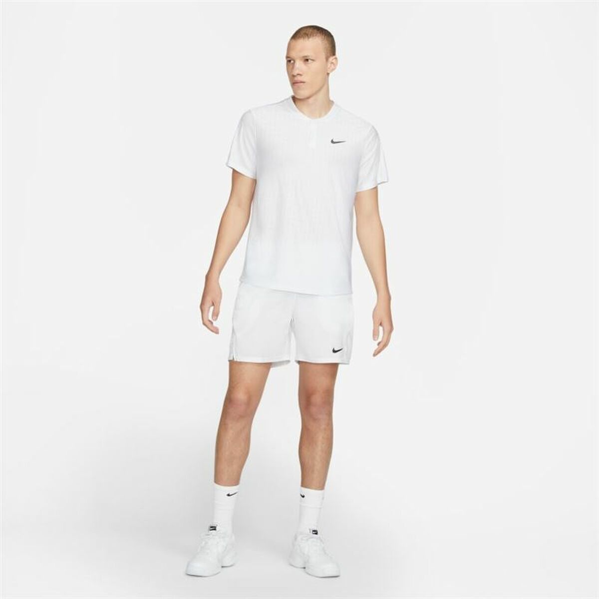Polo a Maniche Corte Uomo Nike Court Dri-Fit Advantage Bianco 5 S6471997_3