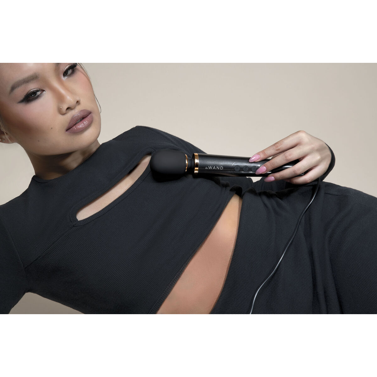 Vibratore Le Wand Nero 4 S9402993_2