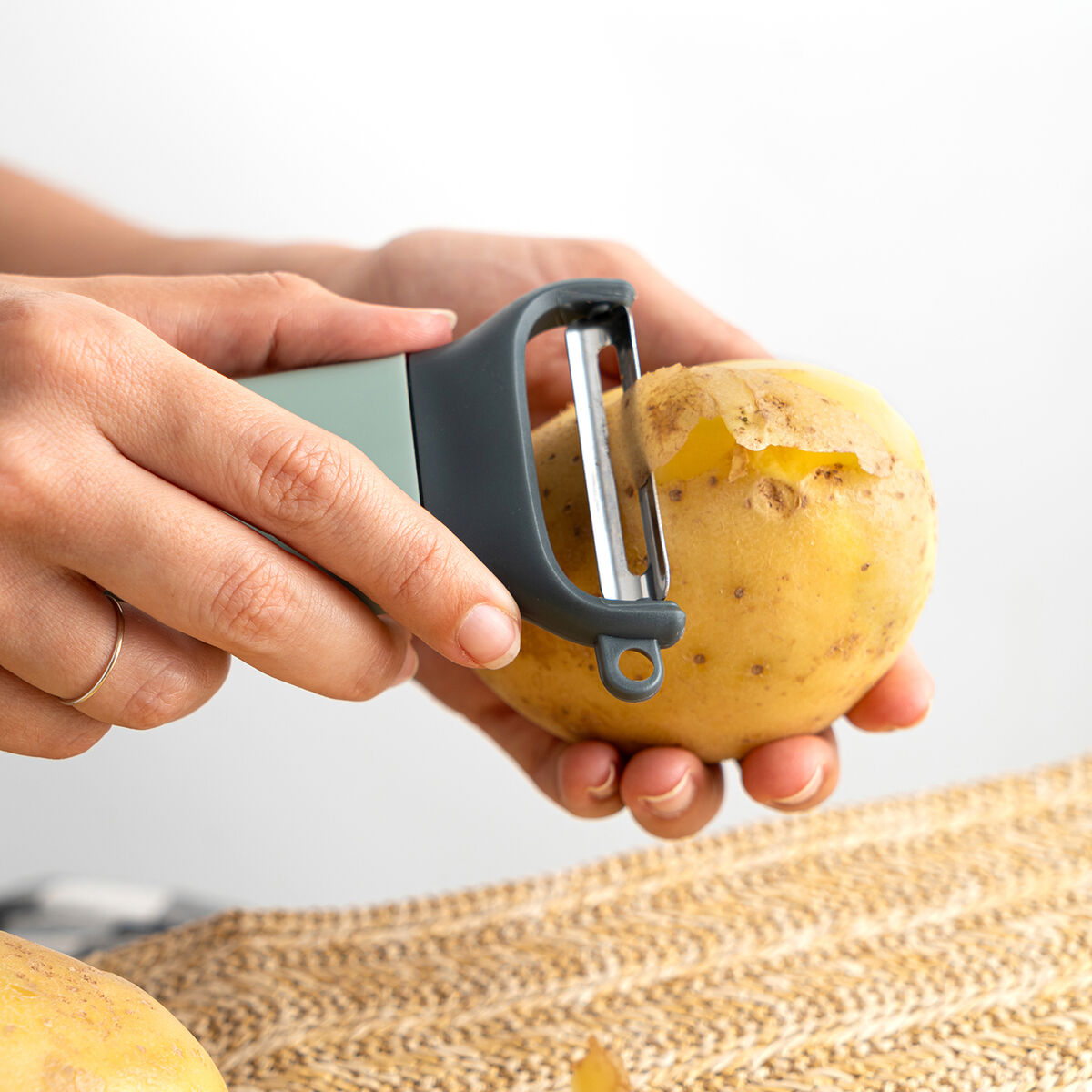 Pela Verdure e Frutta Quid Ozon Verde Metallo 11 cm (12 Unità) 5 S2711808_3