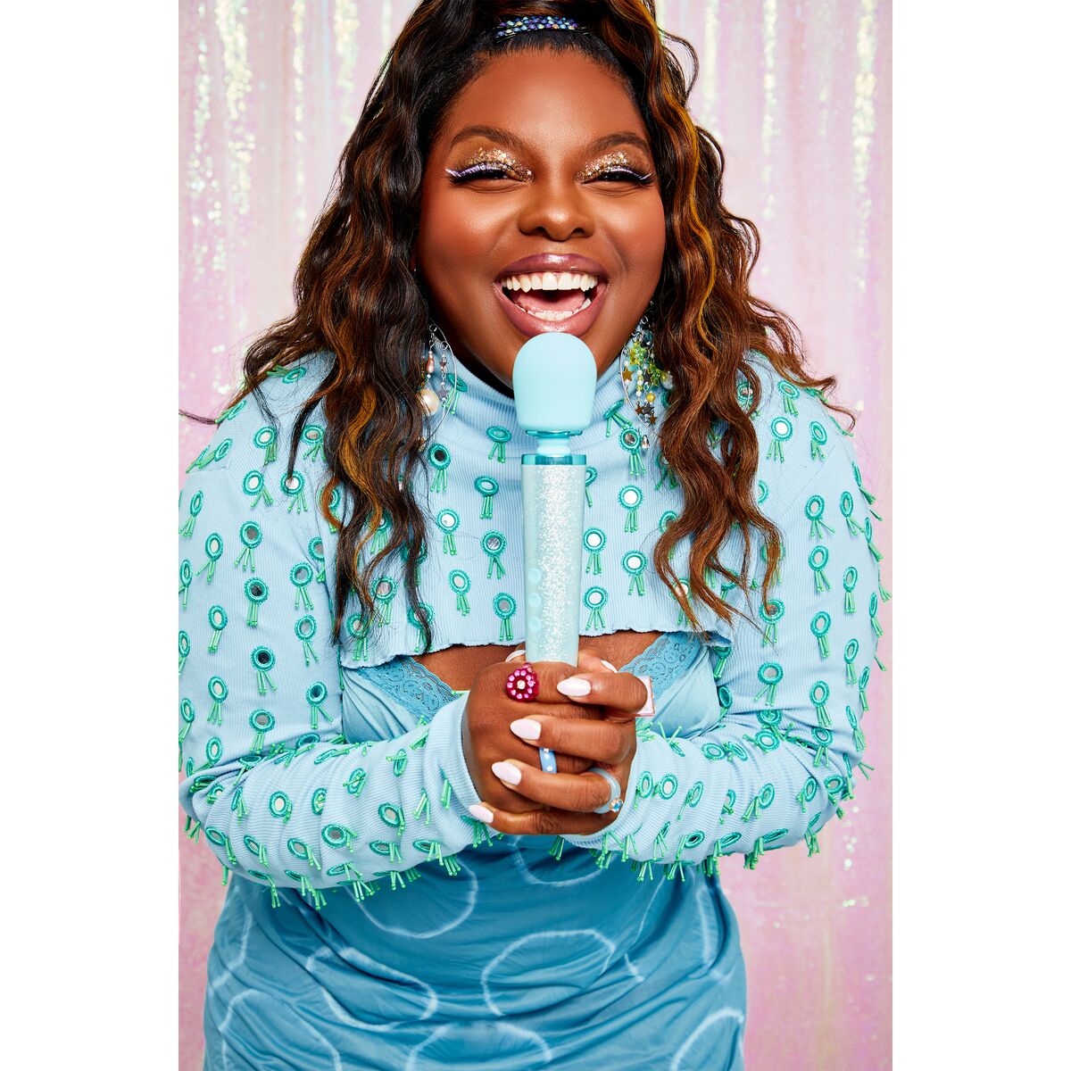 Vibratore Le Wand All That Glimmers Set Blu Pastello 19 S9402872_17