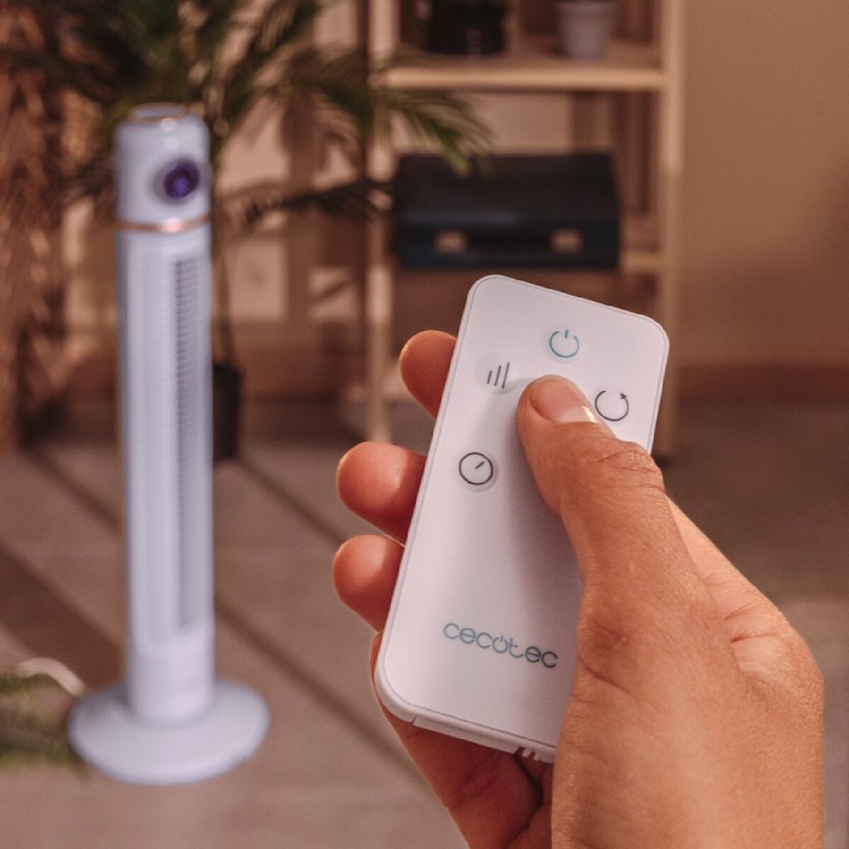 Ventilatore a Torre Cecotec EnergySilence 1090 Skyline Retro Smart Azzurro Chiaro 40 W 4 V1709025_2