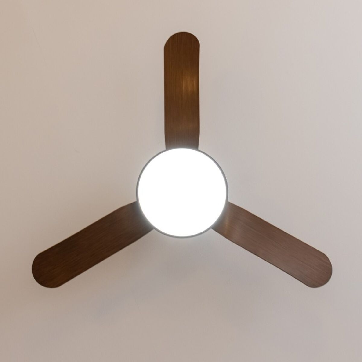 Ventilatore da Soffitto con Luce Cecotec EnergySilence Aero 5200 22 W 40 W Legno 3 V1709233_1