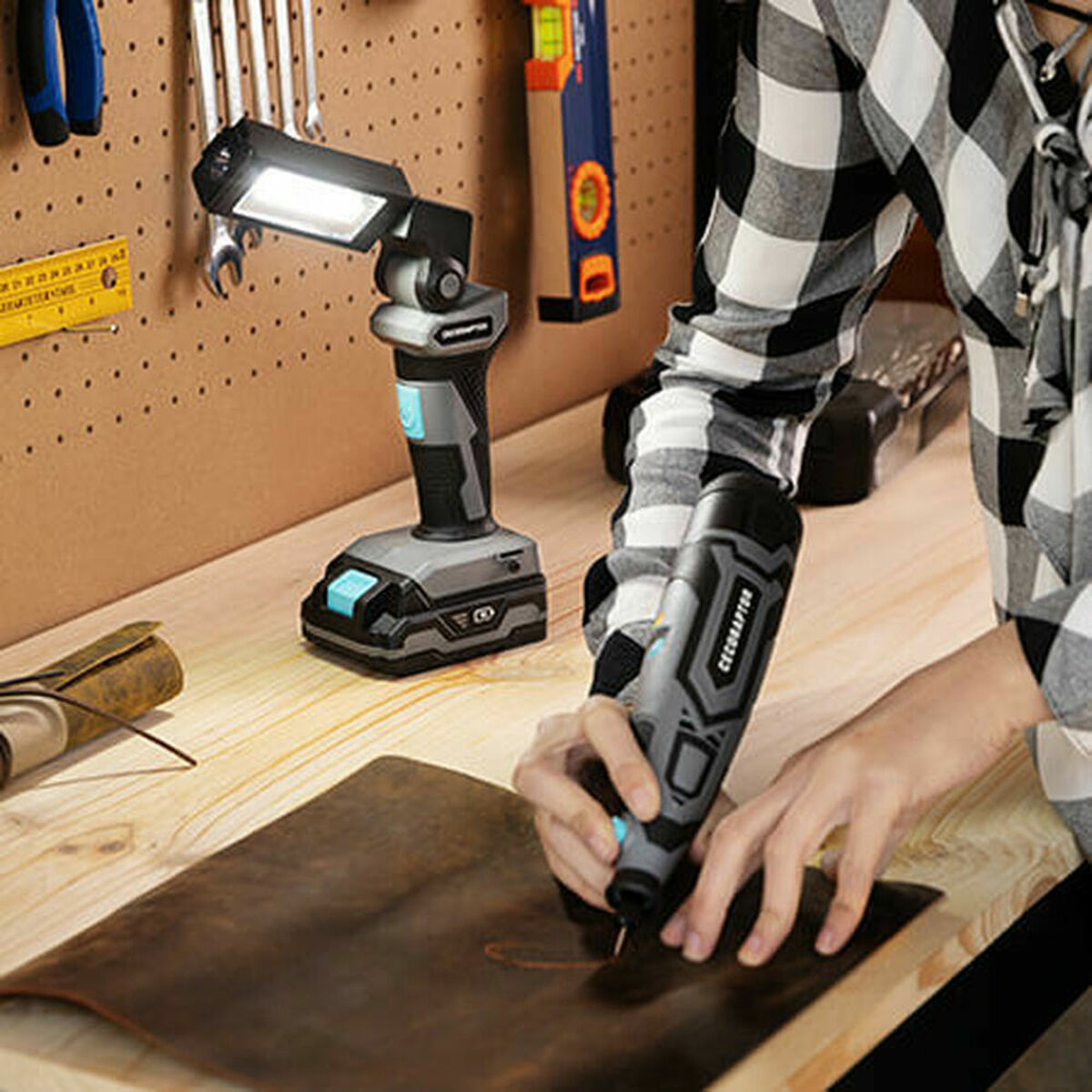 Luce da lavoro Cecotec CecoRaptor Perfect WorkLight 2020 Advance 3 V1706808_1